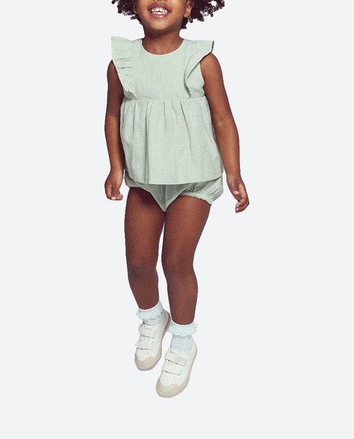 Imagen 0 de Blusa conjunto bordado de bebé niña