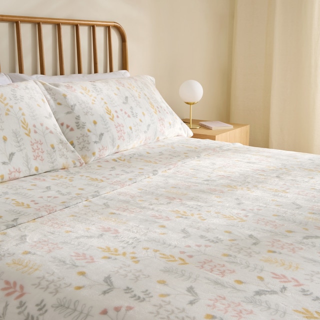 Imagen 0 de Juego de sábanas con bajera extrasuaves Isabella