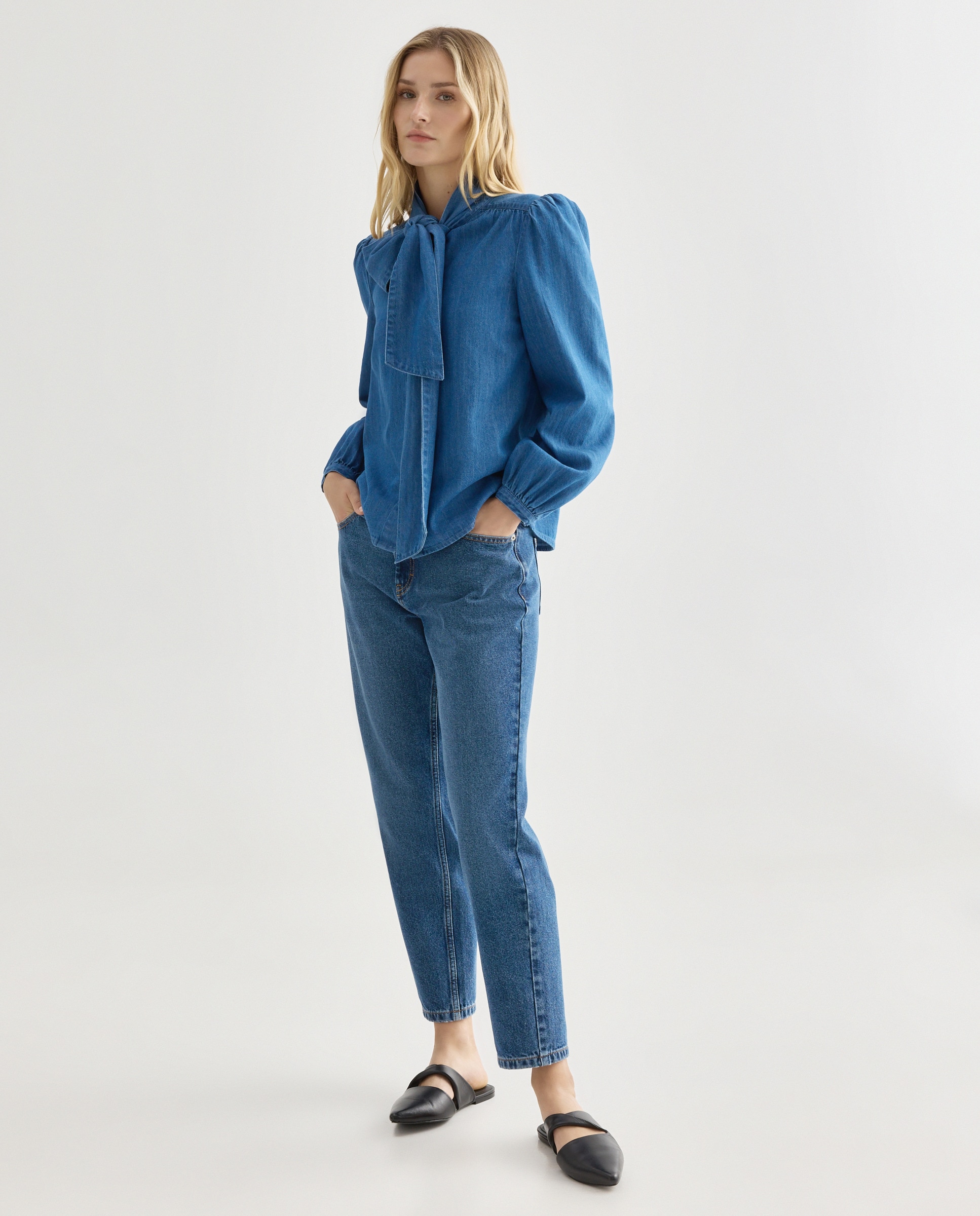 Blusa de mujer denim con lazada Azul pálido-2