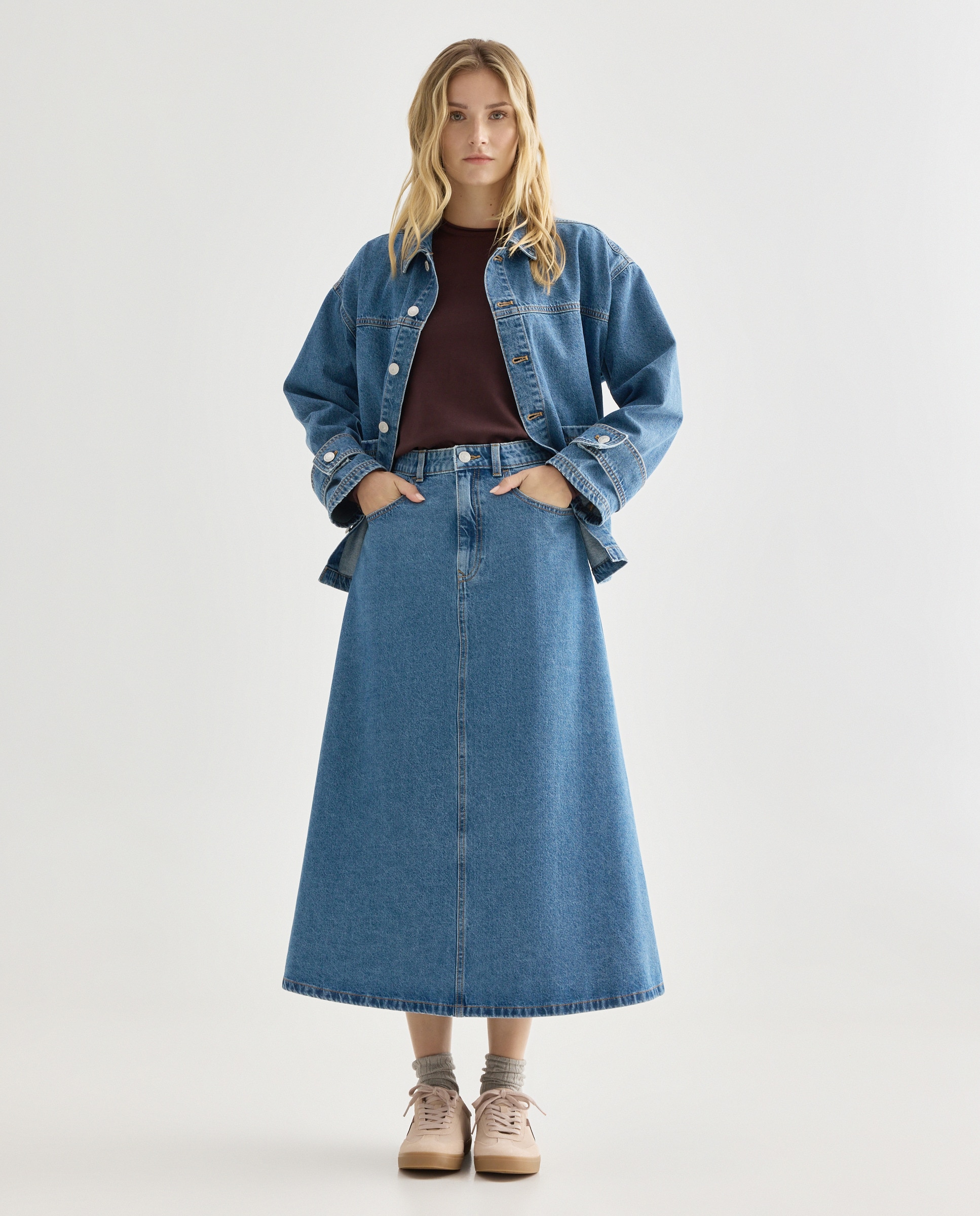 Falda de mujer vaquera evasé total look Azul pálido-1