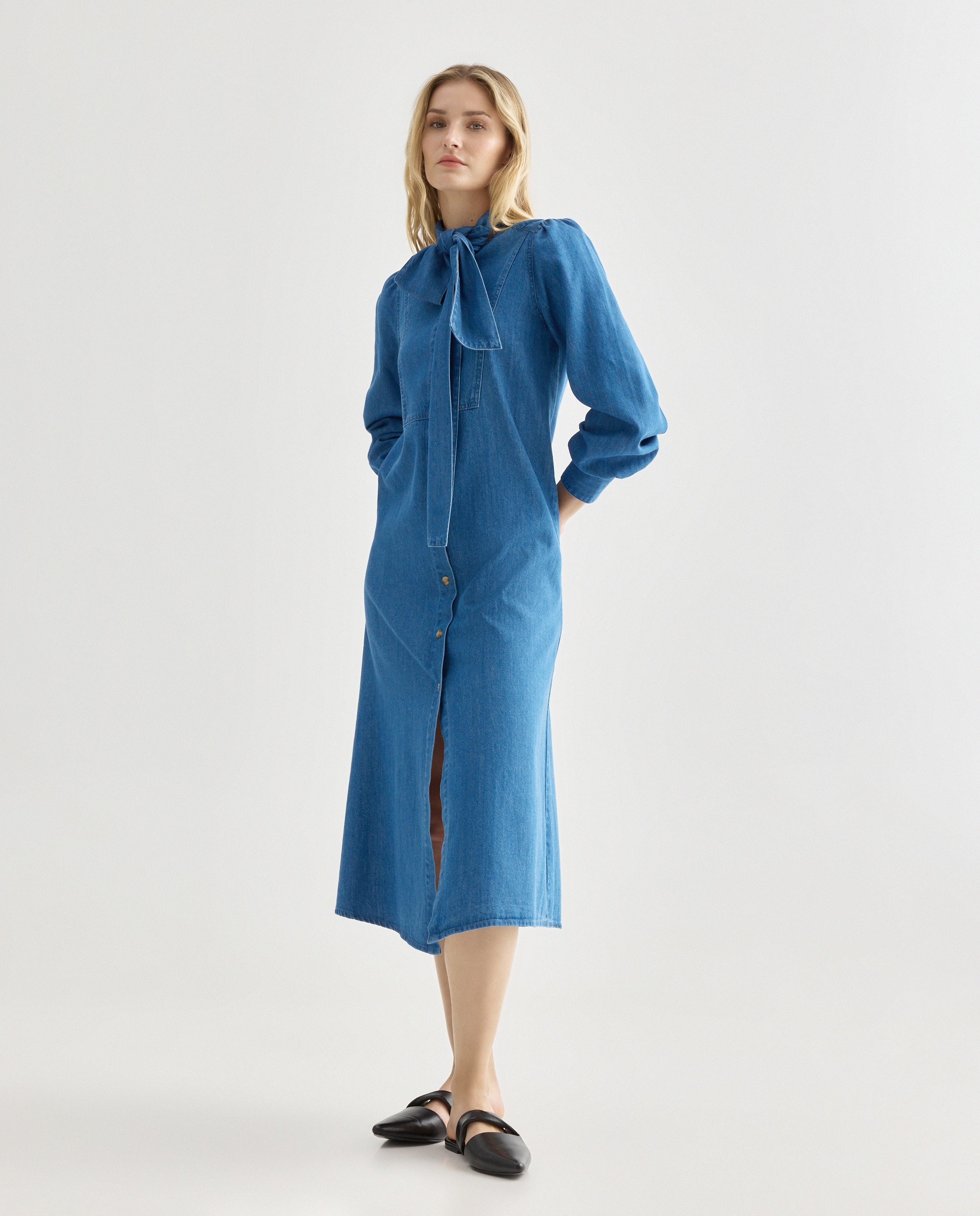 Imagen 0 de Vestido light denim de mujer con lazada