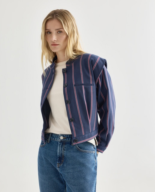 Imagen 0 de Chaqueta de mujer bomber total look