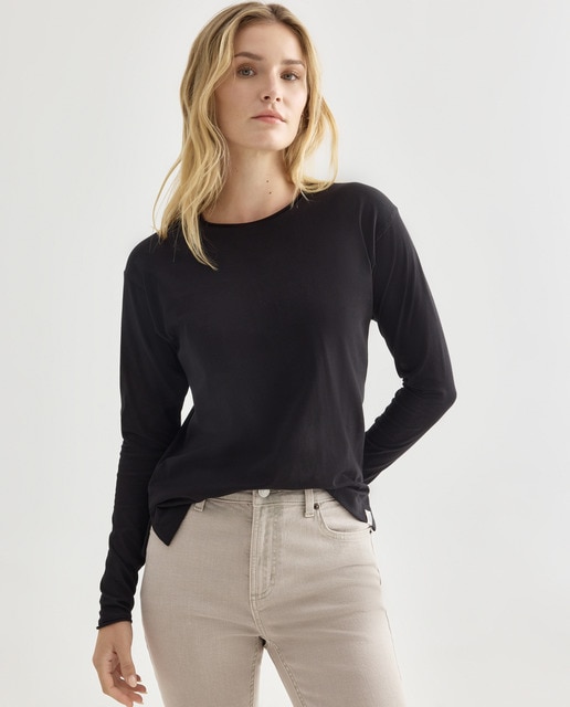 Imagen 0 de Camiseta básica de mujer cuello caja