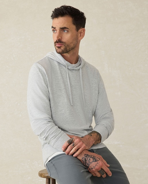 Imagem 0 de Camisola de malha de homem com capuz