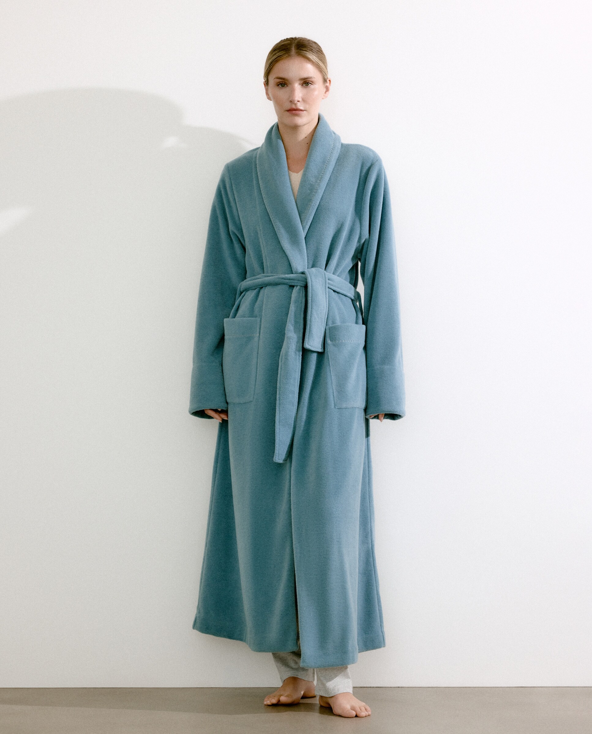 Robe de Manga Comprida com Cinto Azul-1