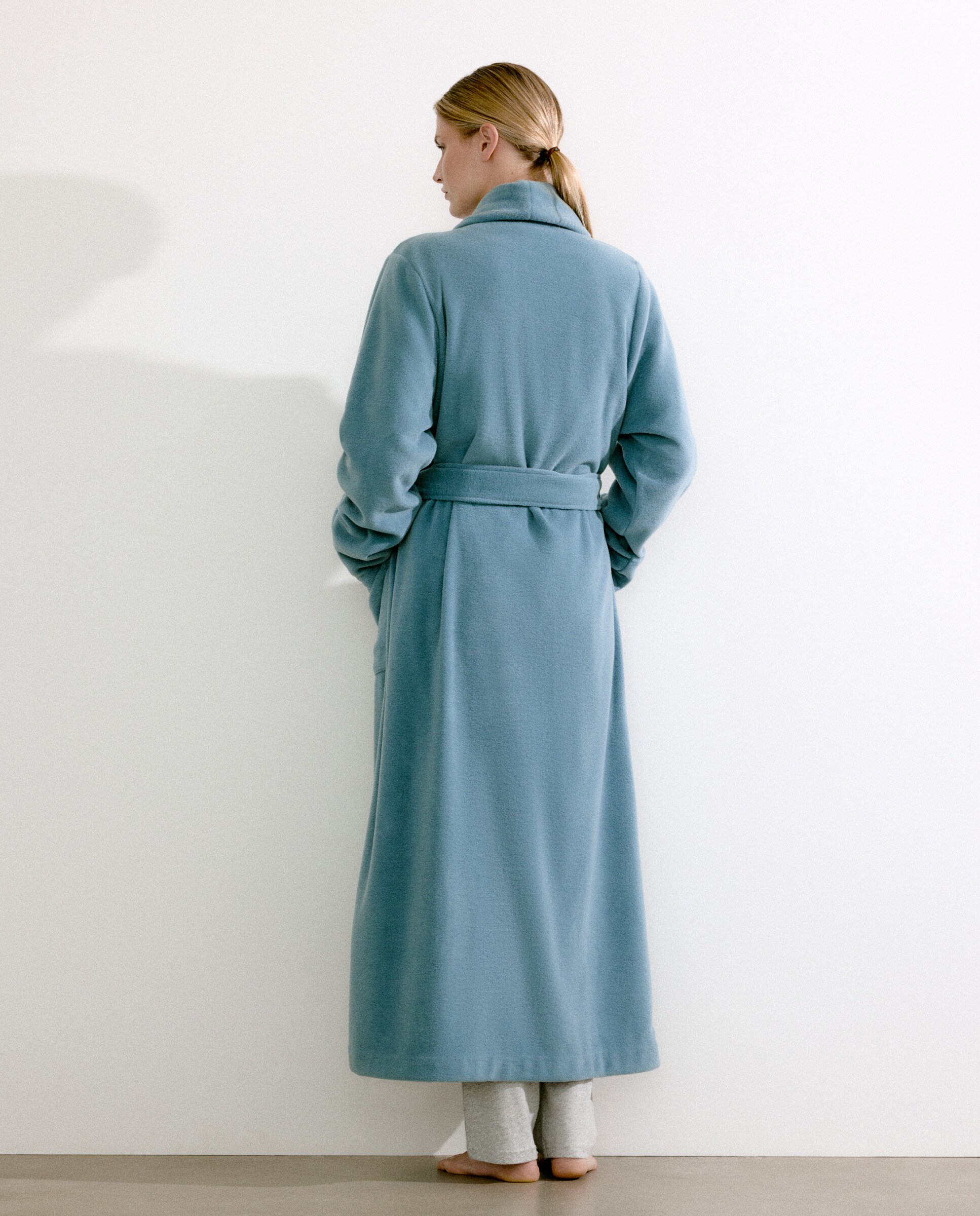 Robe de Manga Comprida com Cinto Azul-2