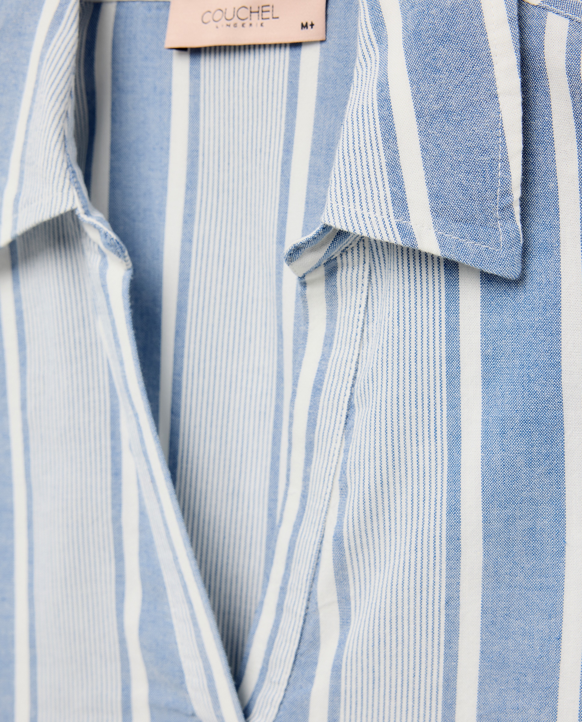 Camisa às Riscas com Manga Curta Azul-4