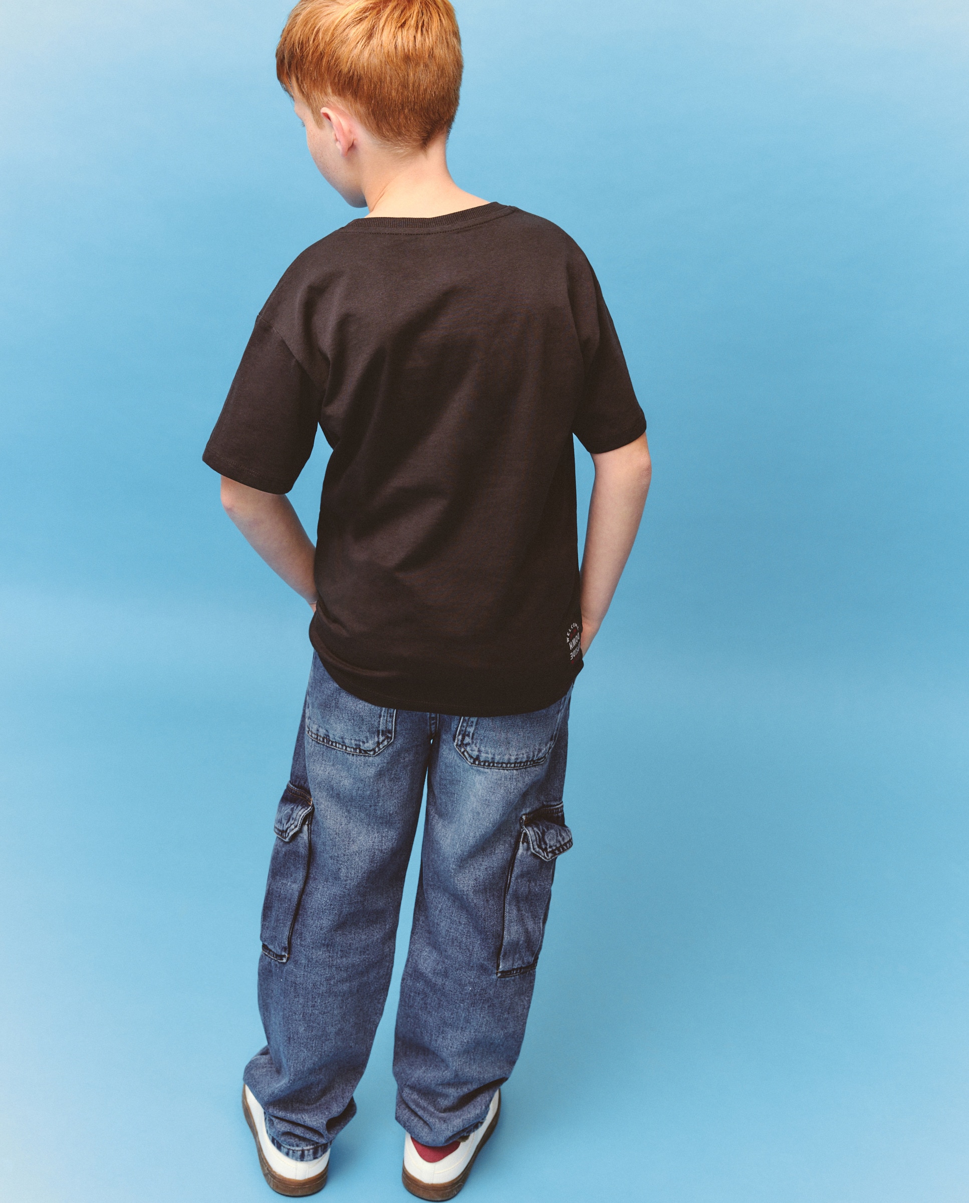 T-shirt de Manga Curta Stranger Things Cinzento-3