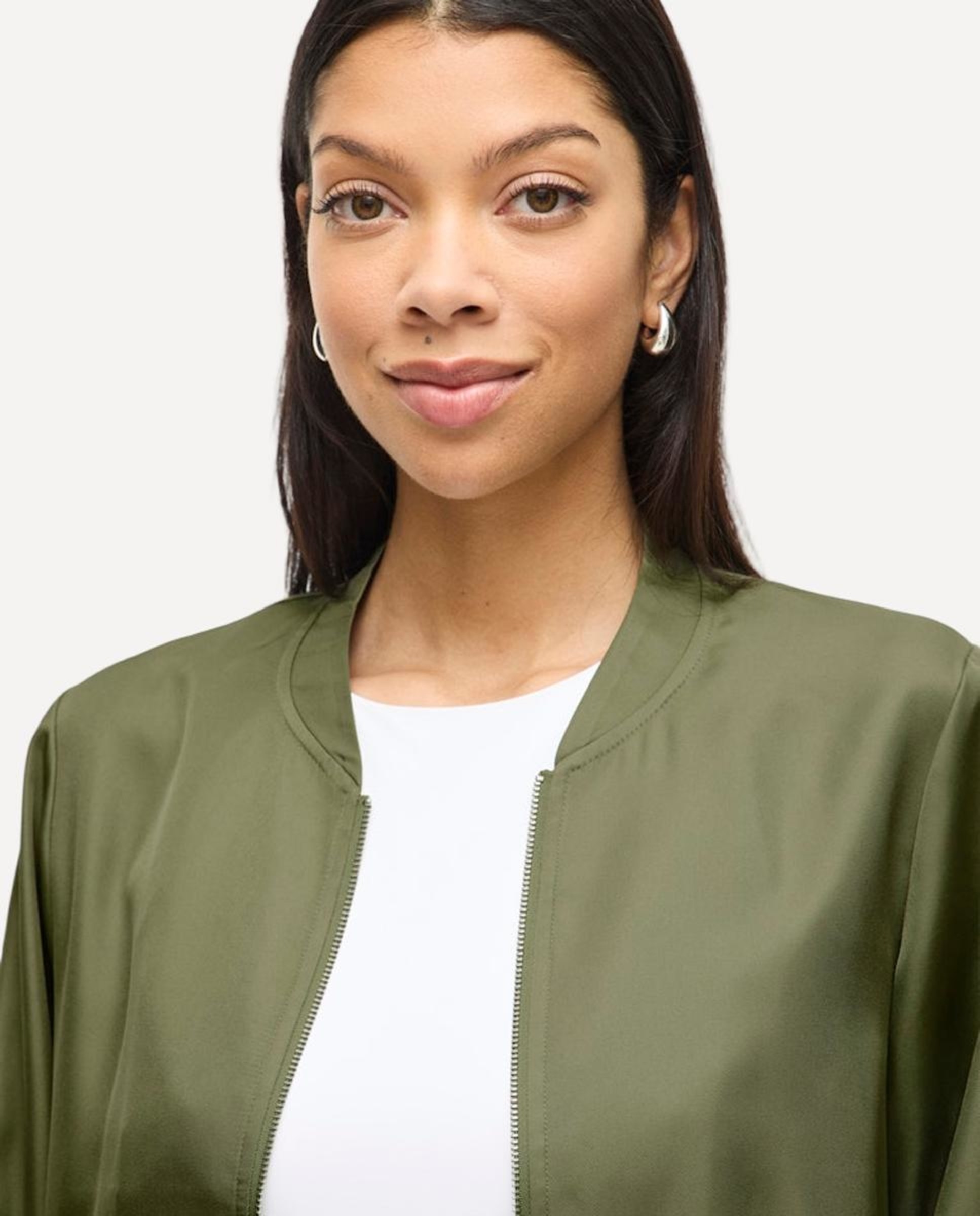 Casaco Tipo Blusão Bomber com Fecho de Correr Verde-militar-3