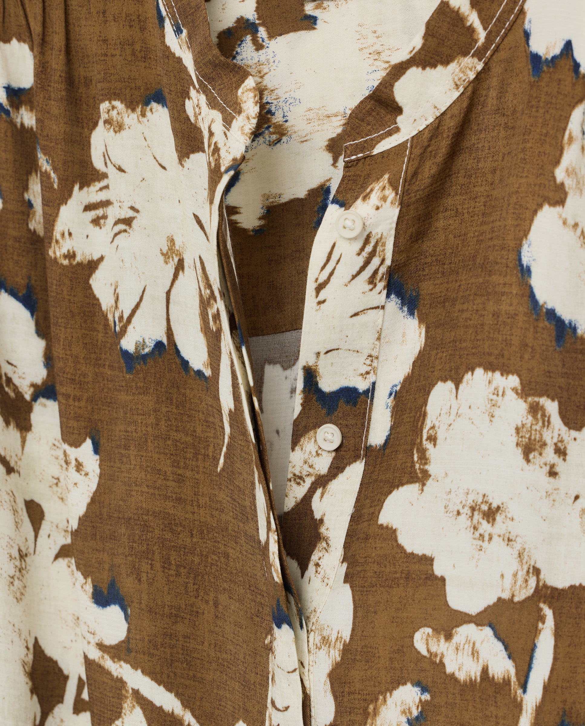 Blusa com Estampado Floral Verde-6