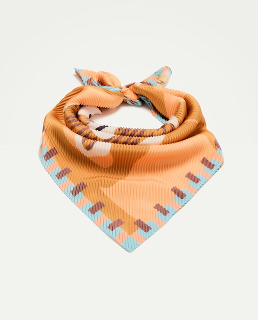 Imagem 0 de Lenço Plissado com Animal Print de Leopardo