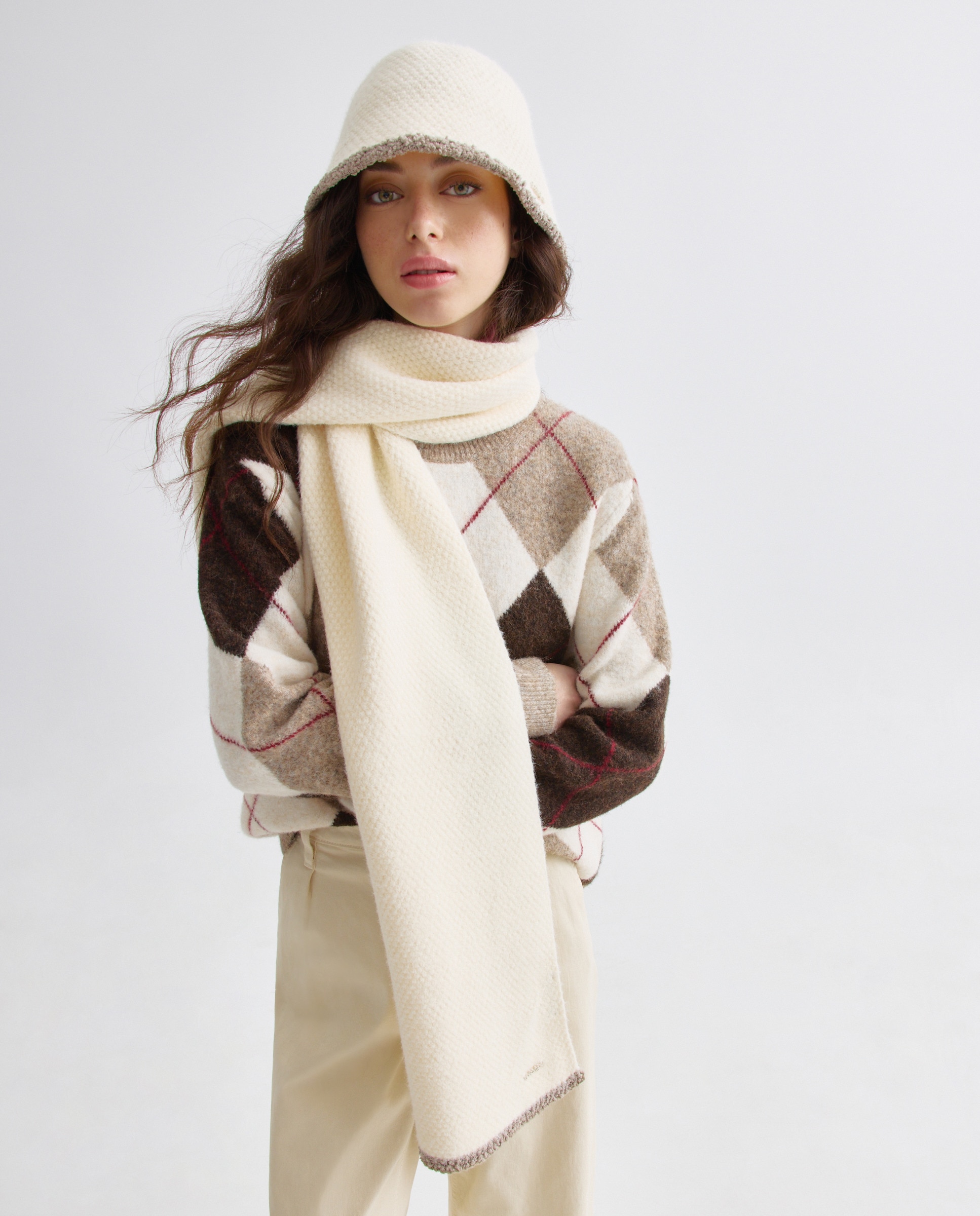 Conjunto de Gorro Liso com Cachecol 120 Cru-6