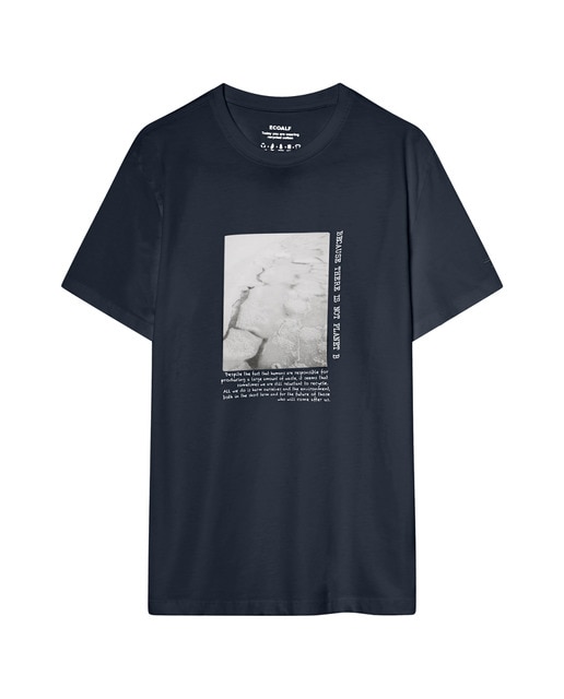Imagen 0 de Camiseta con fit regular de manga corta y cuello redondo.