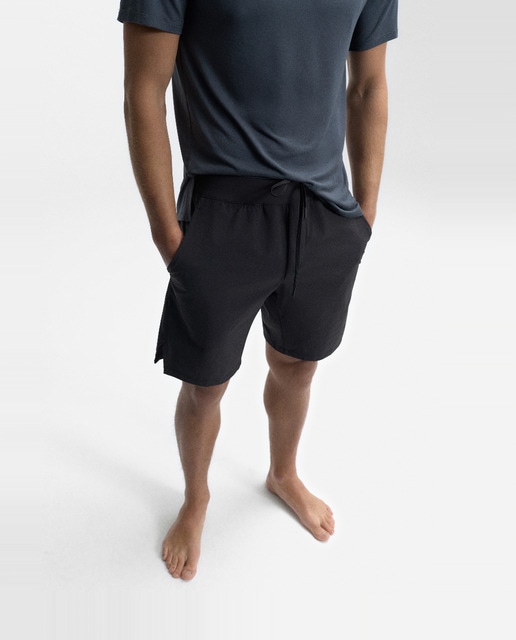 Imagen 0 de Pantalón corto repelente al agua y ligero.