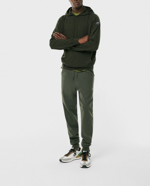 Imagen 0 de Jersey de hombre con fit regular y bolsillo canguro frontal