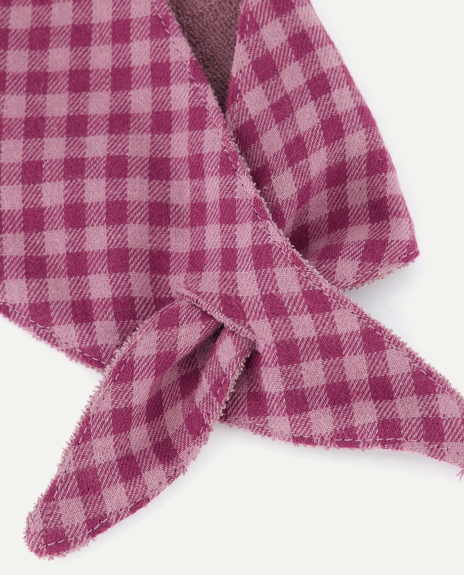 Pack recién nacido dos baberos Ciruela-2