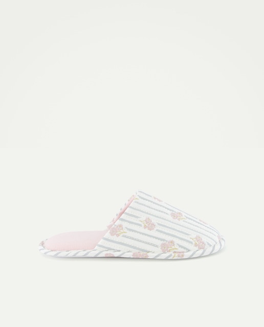 Imagen 0 de Zapatilla de mujer destalonada estampada