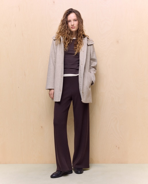 Imagem 0 de Canadiana Lisa com Capuz