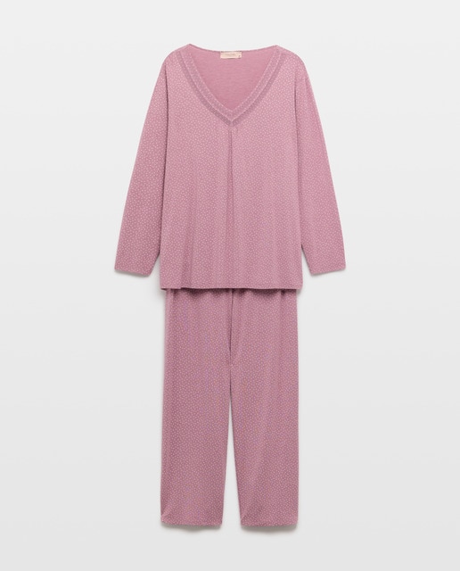 Imagem 0 de Pijama às Bolinhas com Decote em Bico