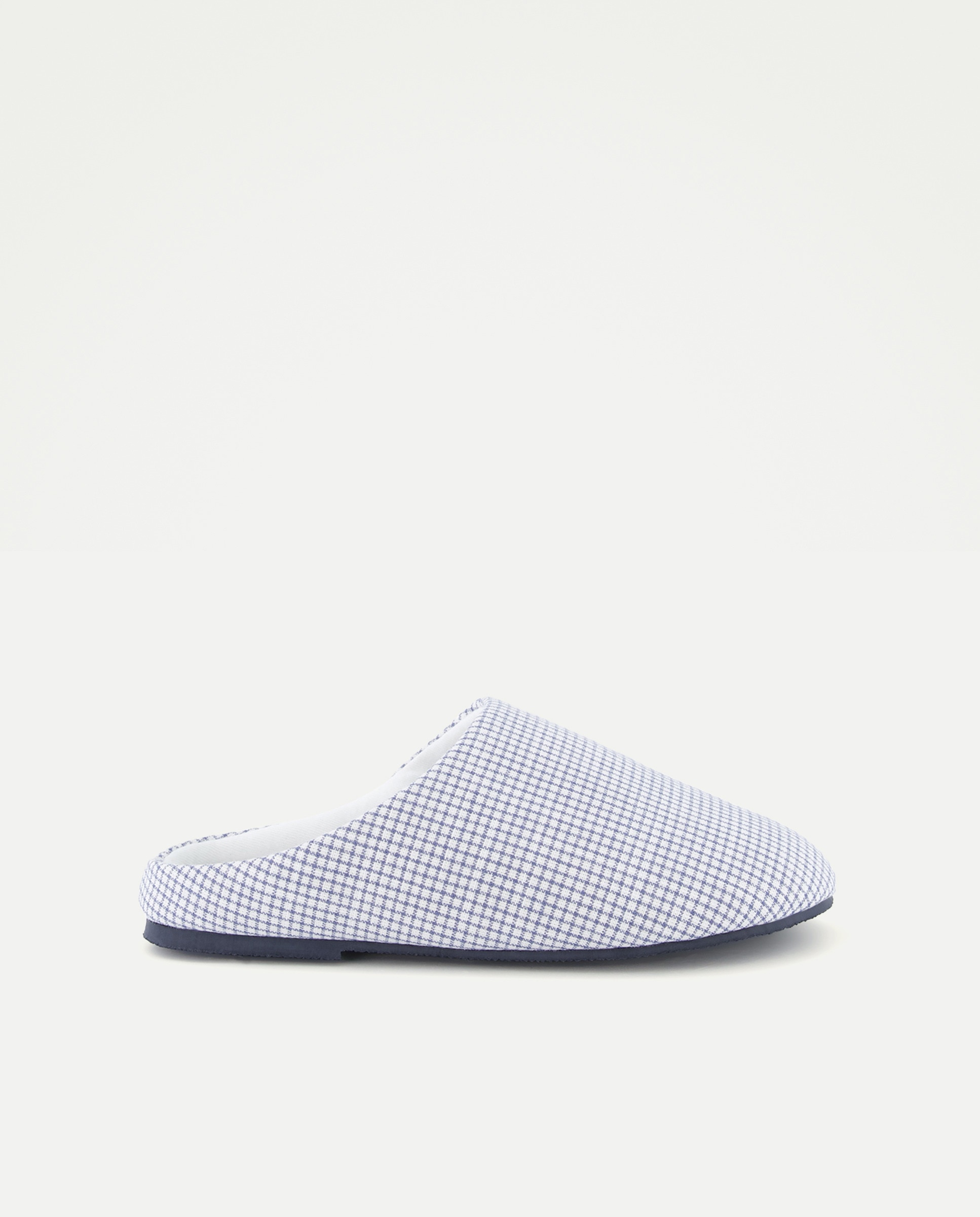 Imagen 0 de Zapatilla infantil abierta