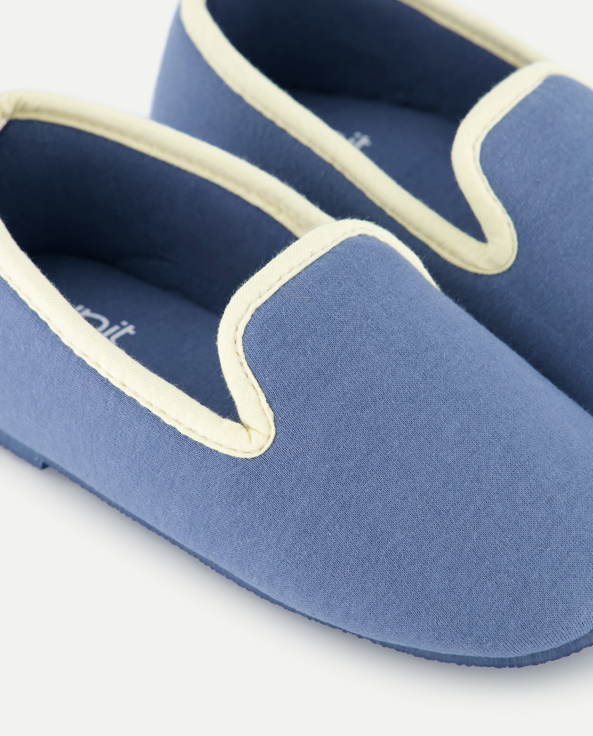 Zapatilla infantil cerrada contraste 430 Azul oscuro-5