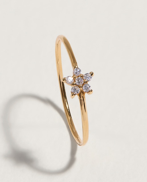 Imagen 0 de Anillo de oro y circonita