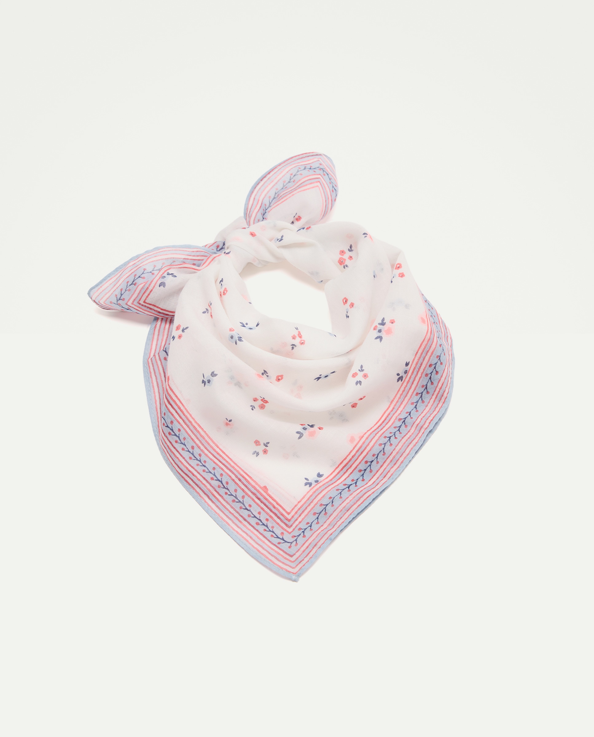 Lenço com Fantasia Branco-1