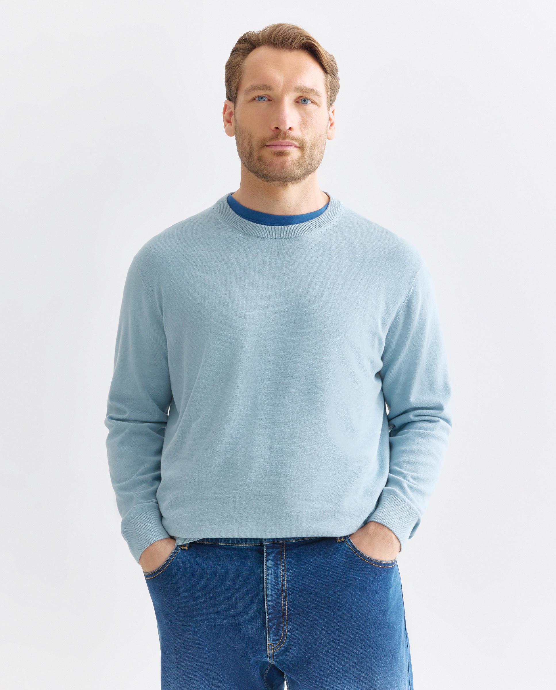 Imagem 0 de Camisola Básica de Gola Redonda