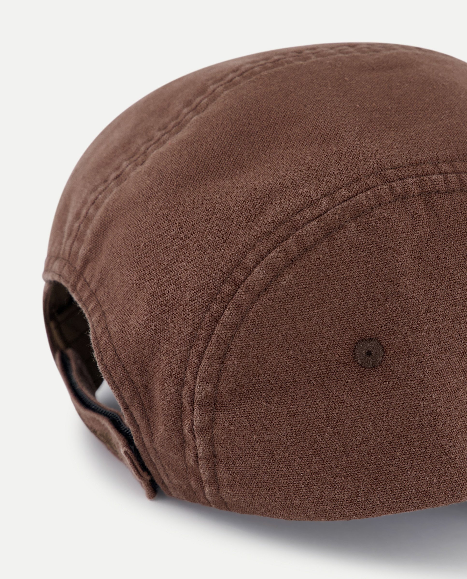 Boné com Frase Bordada Chocolate-2