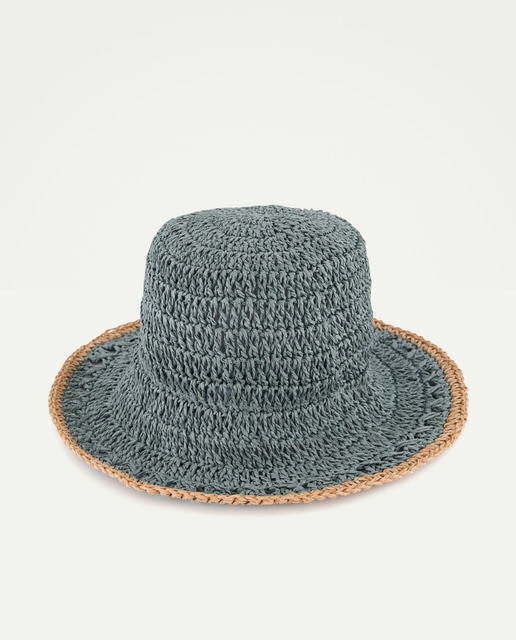 Imagem 0 de Chapéu Liso com Vivos em Contraste