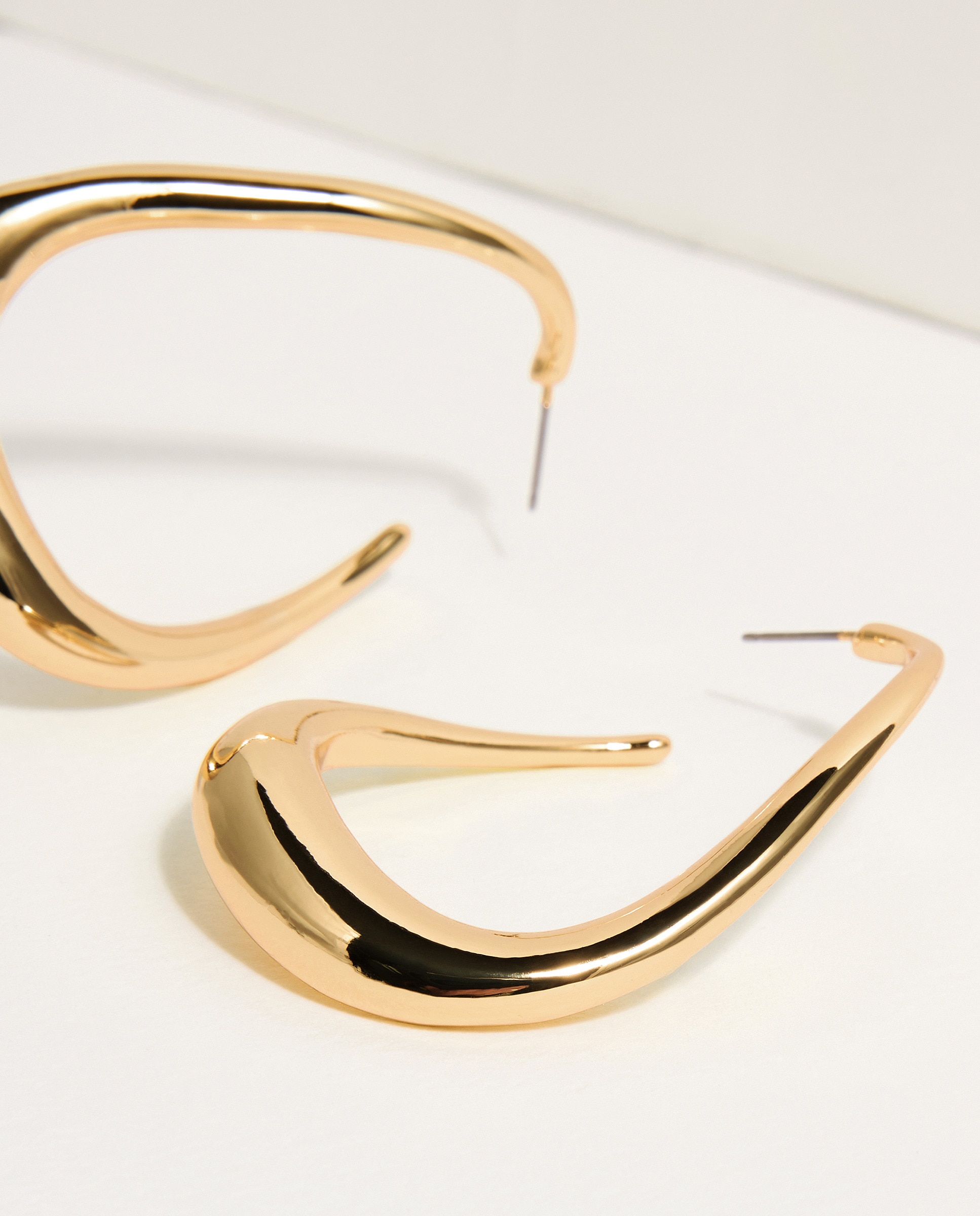 Pendientes grandes ovalados 390 Oro-2