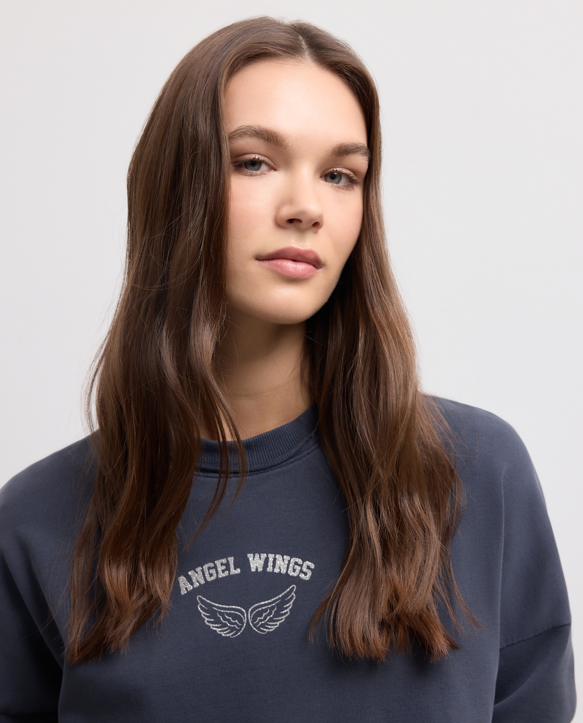 Sweatshirt com Asas de Strass Azul-marinho-3