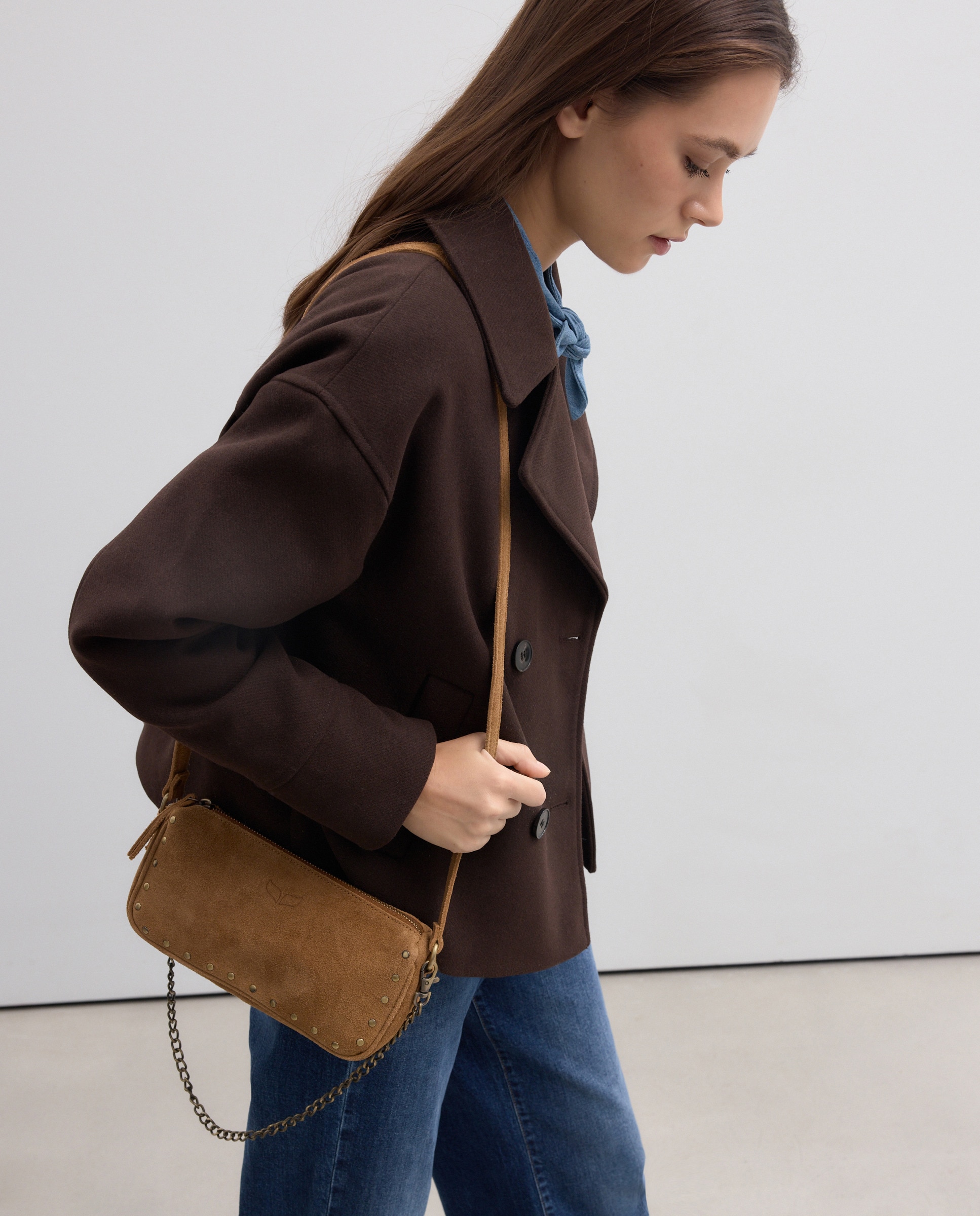 Mala a Tiracolo com Tachas Castanho-6