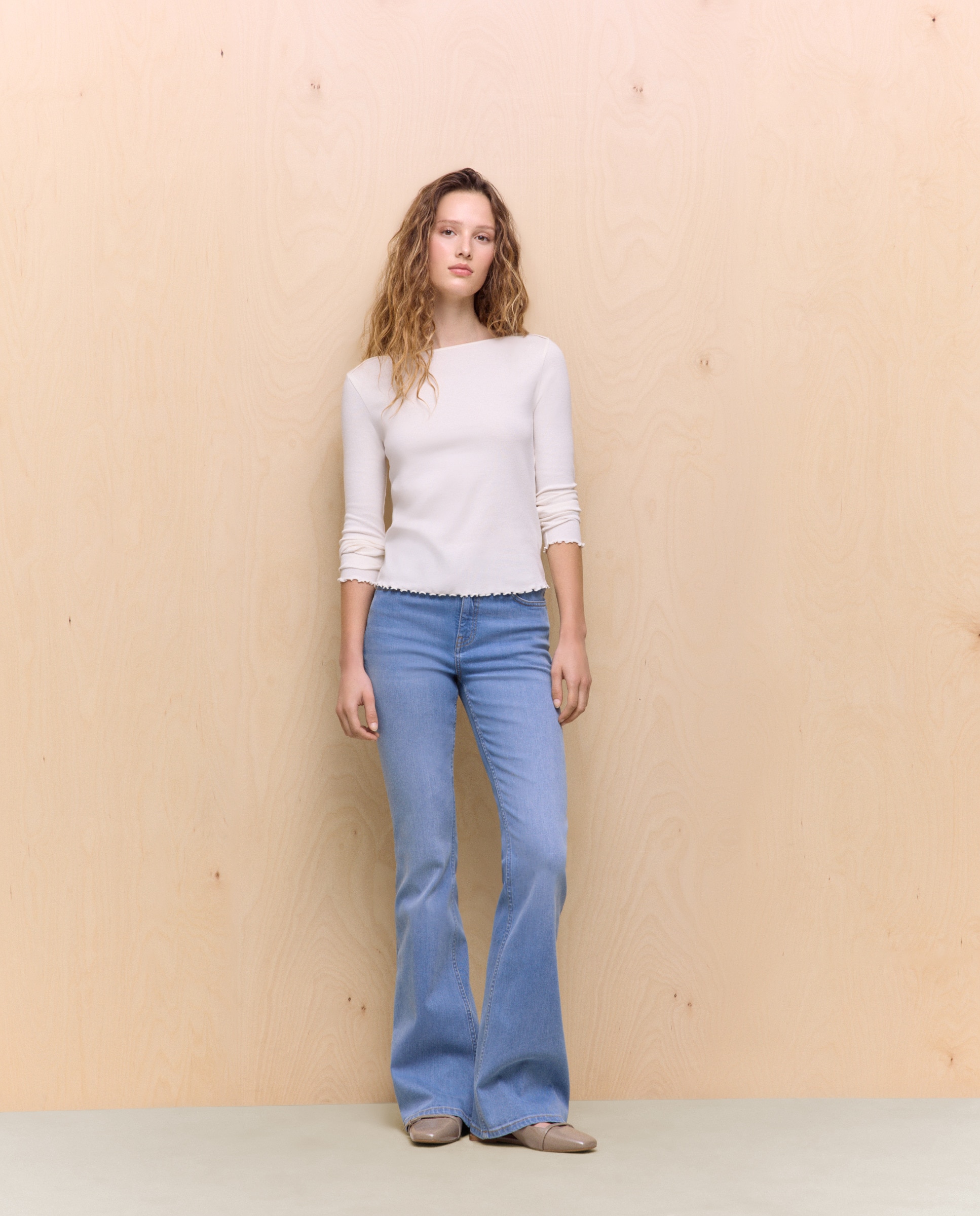 Jeans à Boca de Sino Azul Suave-1