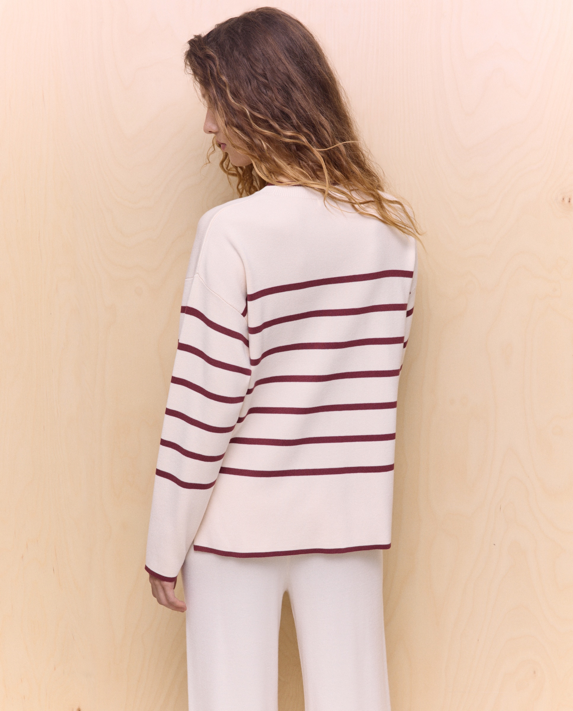 Camisola de Malha às Riscas com Aberturas e Decote Redondo Vermelho-3