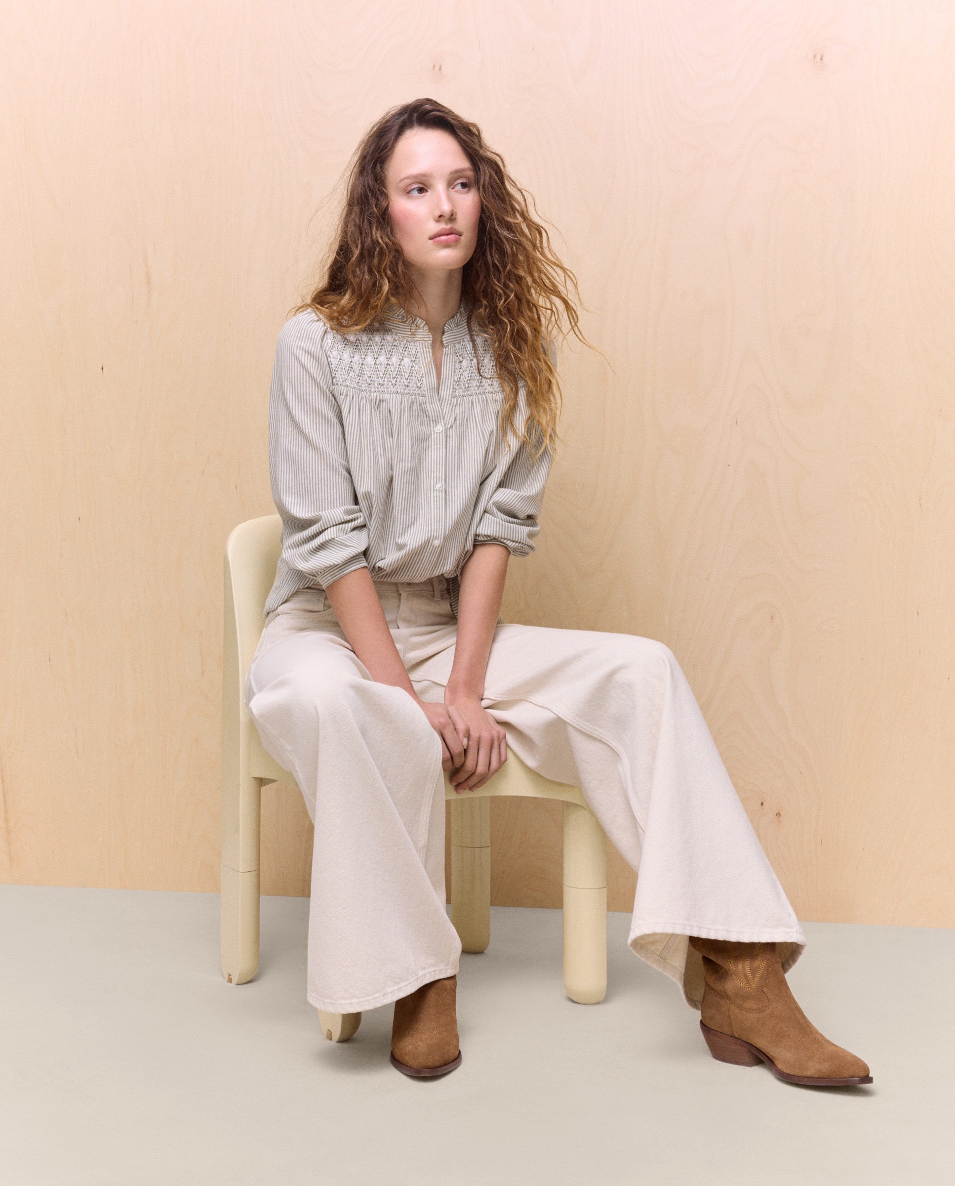 Camisa com Favos de Mel Branco-1