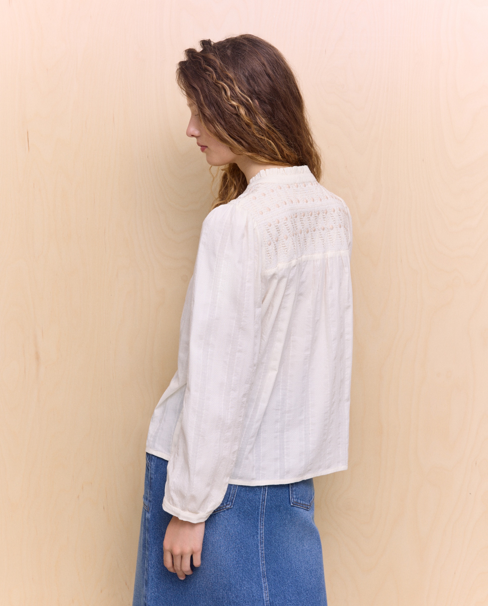 Camisa com Favos de Mel Branco-3