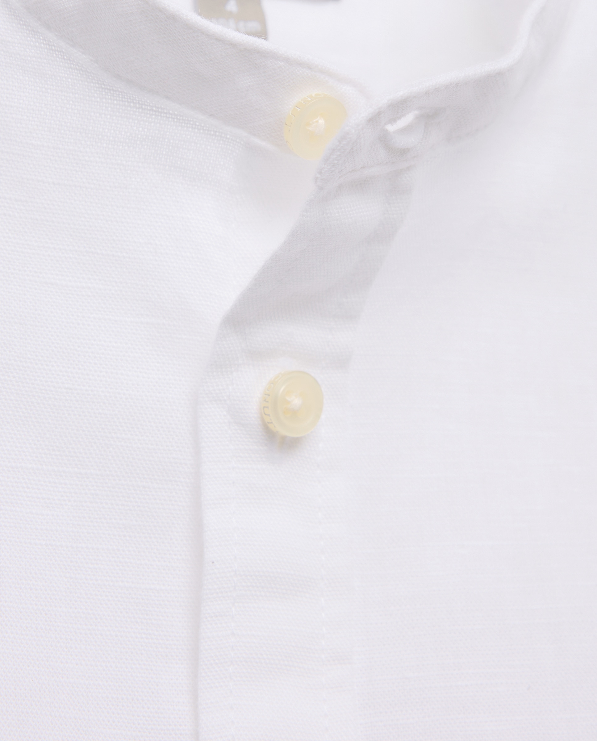 Camisa de Linho com Manga Comprida e Gola à Padre Branco-5