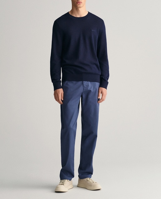 Imagen 0 de Pantalones de hombre estilo chino de corte recto y tono azul