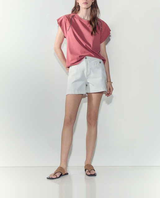 Imagen 0 de Bermuda de mujer con costura bolsillos