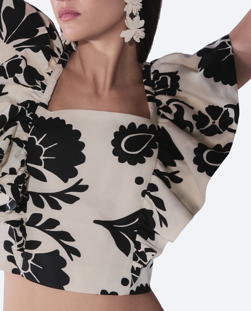 Imagen 0 de Top de mujer volante estampado