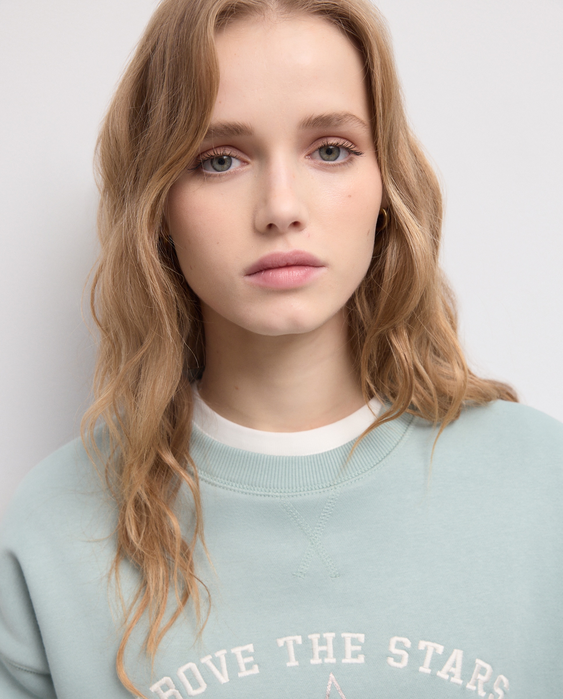 Sweatshirt bordada Verde-2
