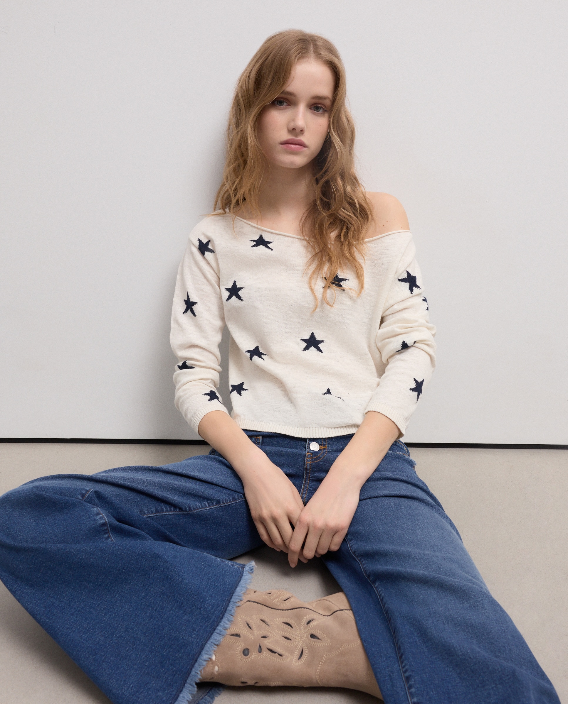 Camisola de Malha de Manga Comprida e Decote Redondo Branco-2