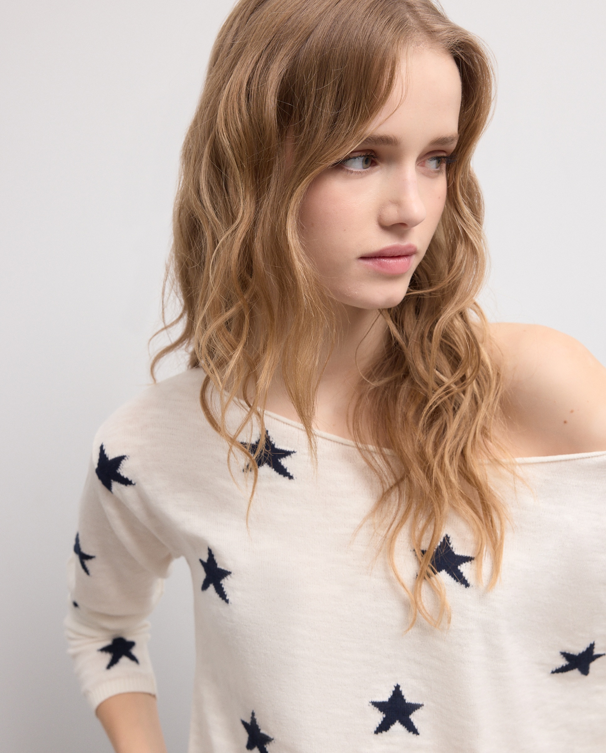 Camisola de Malha de Manga Comprida e Decote Redondo Branco-4