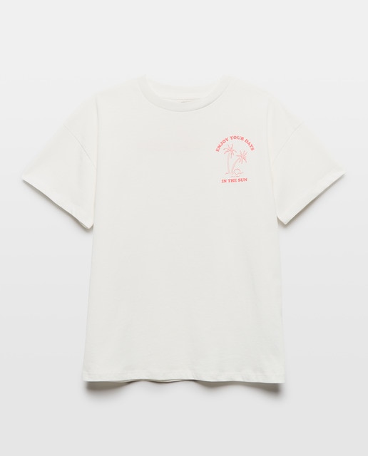 Imagen 0 de Camiseta de niño detalle bordado manga corta