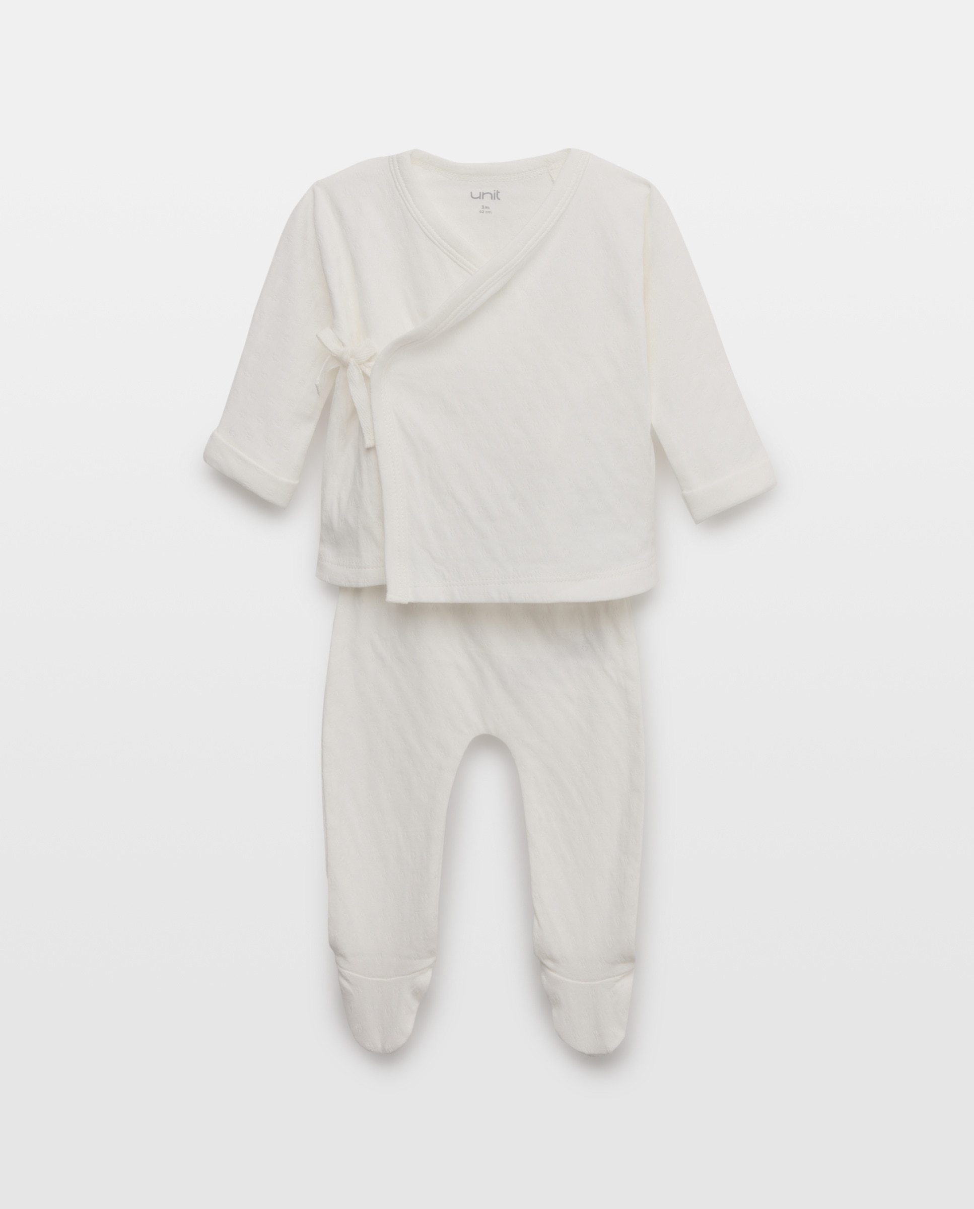 Imagen 0 de Pijama 2 piezas de bebé calados