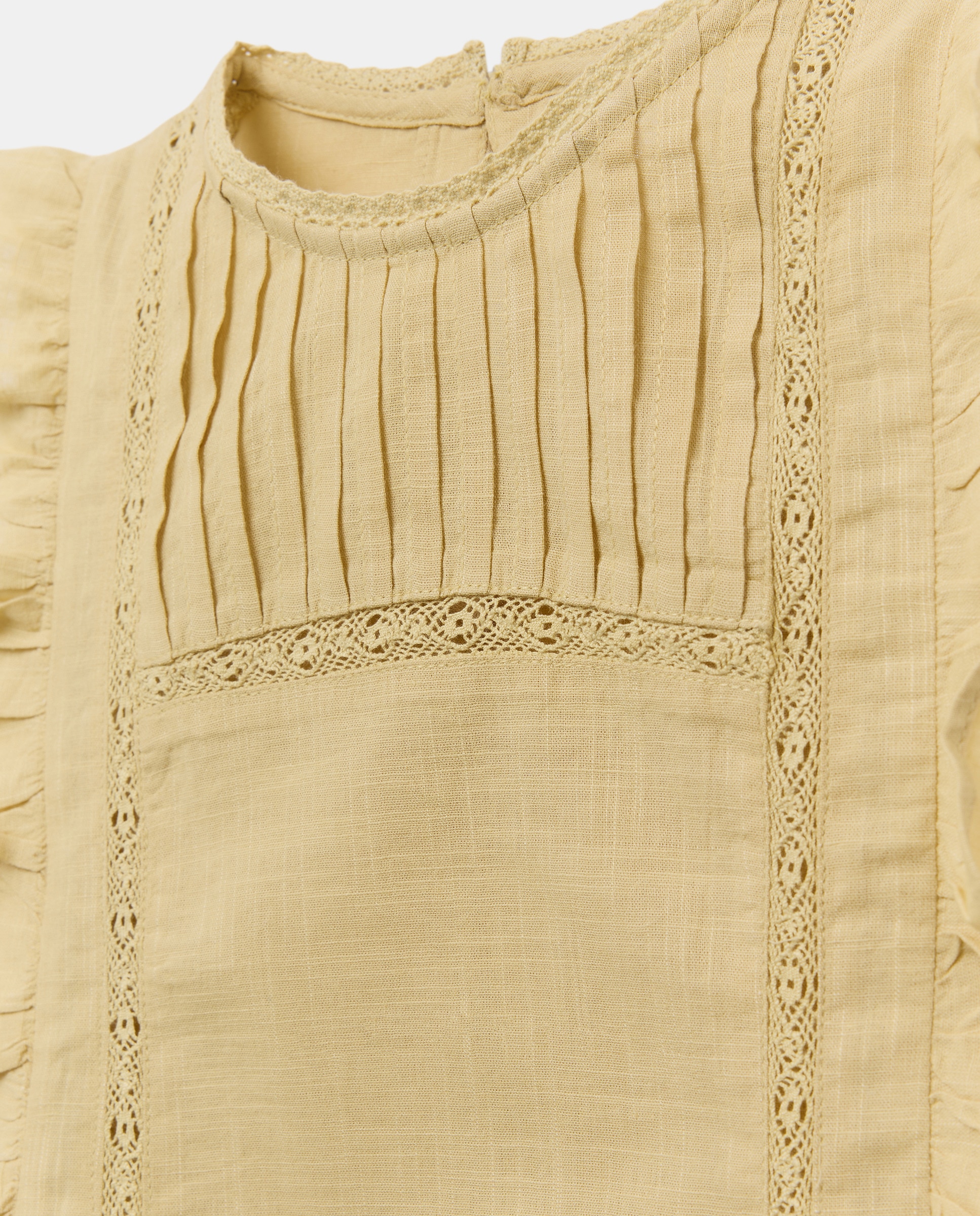 Blusa niña con jaretas 560 Oliva-3