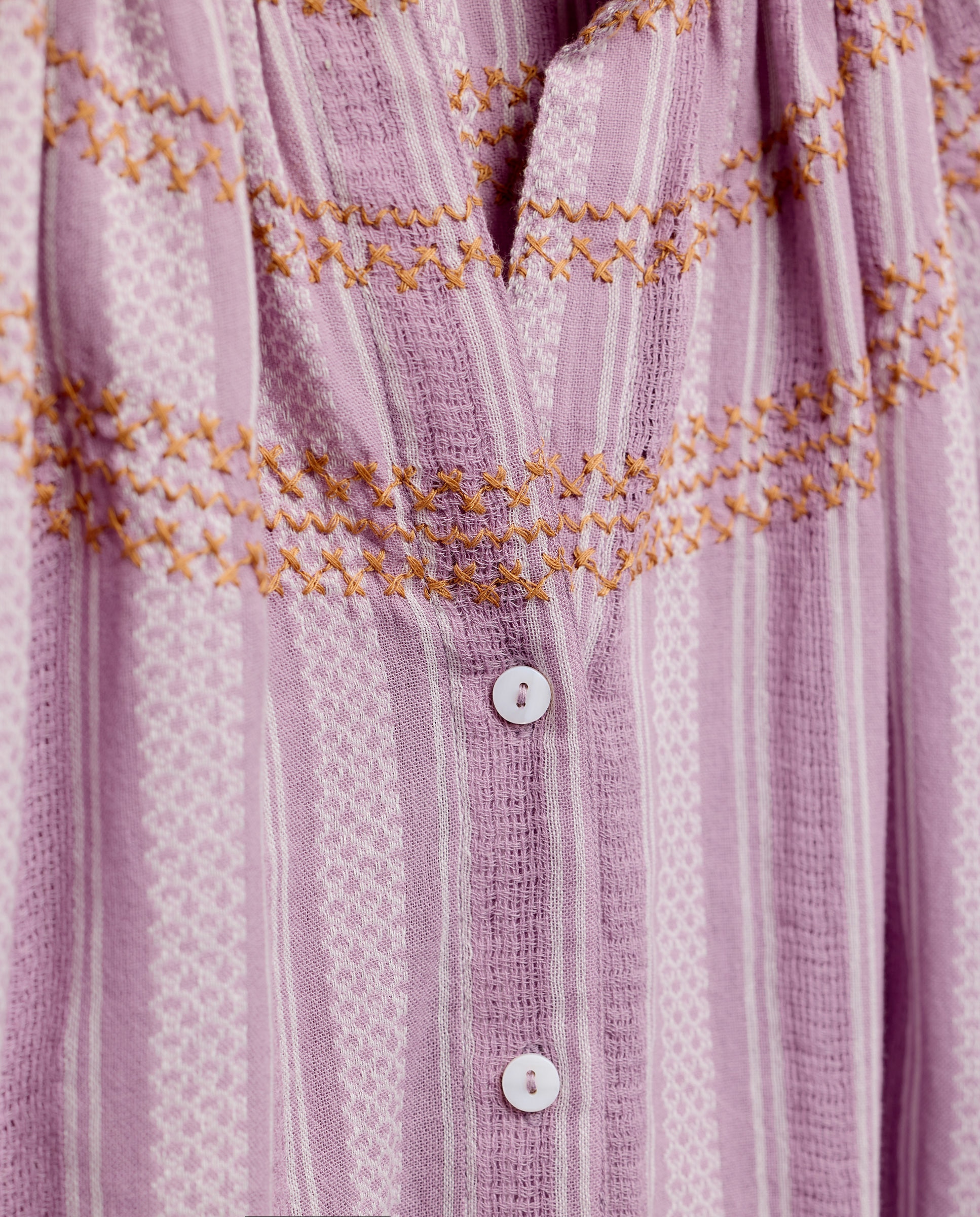 Blusa Básica às Riscas Smoking Rosa-6
