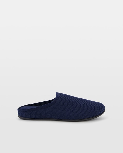 Imagen 0 de Zapatilla de casa de hombre de pana con piso de goma