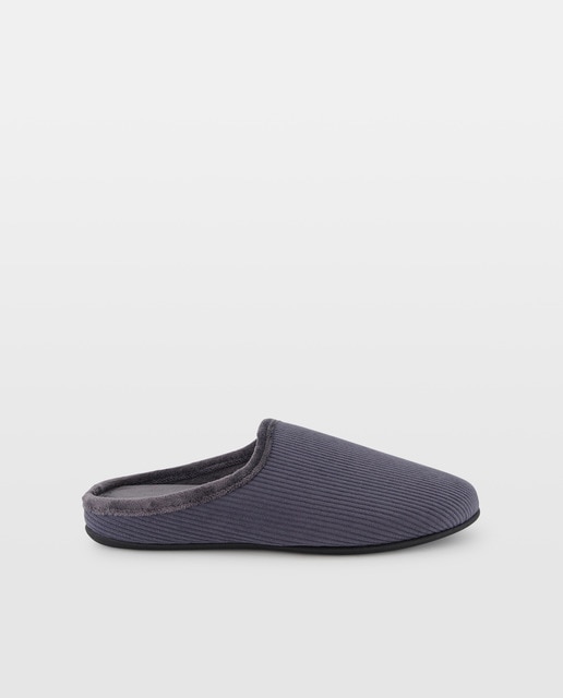 Imagen 0 de Zapatilla de casa de hombre de pana con piso de goma